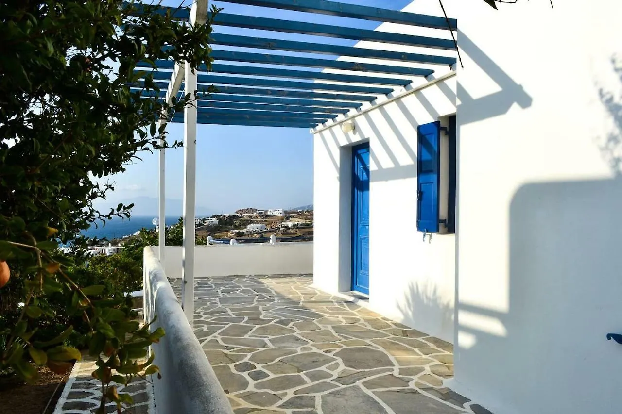 Complex Of Cycladic Traditional Houses In Mykonos 奥诺斯