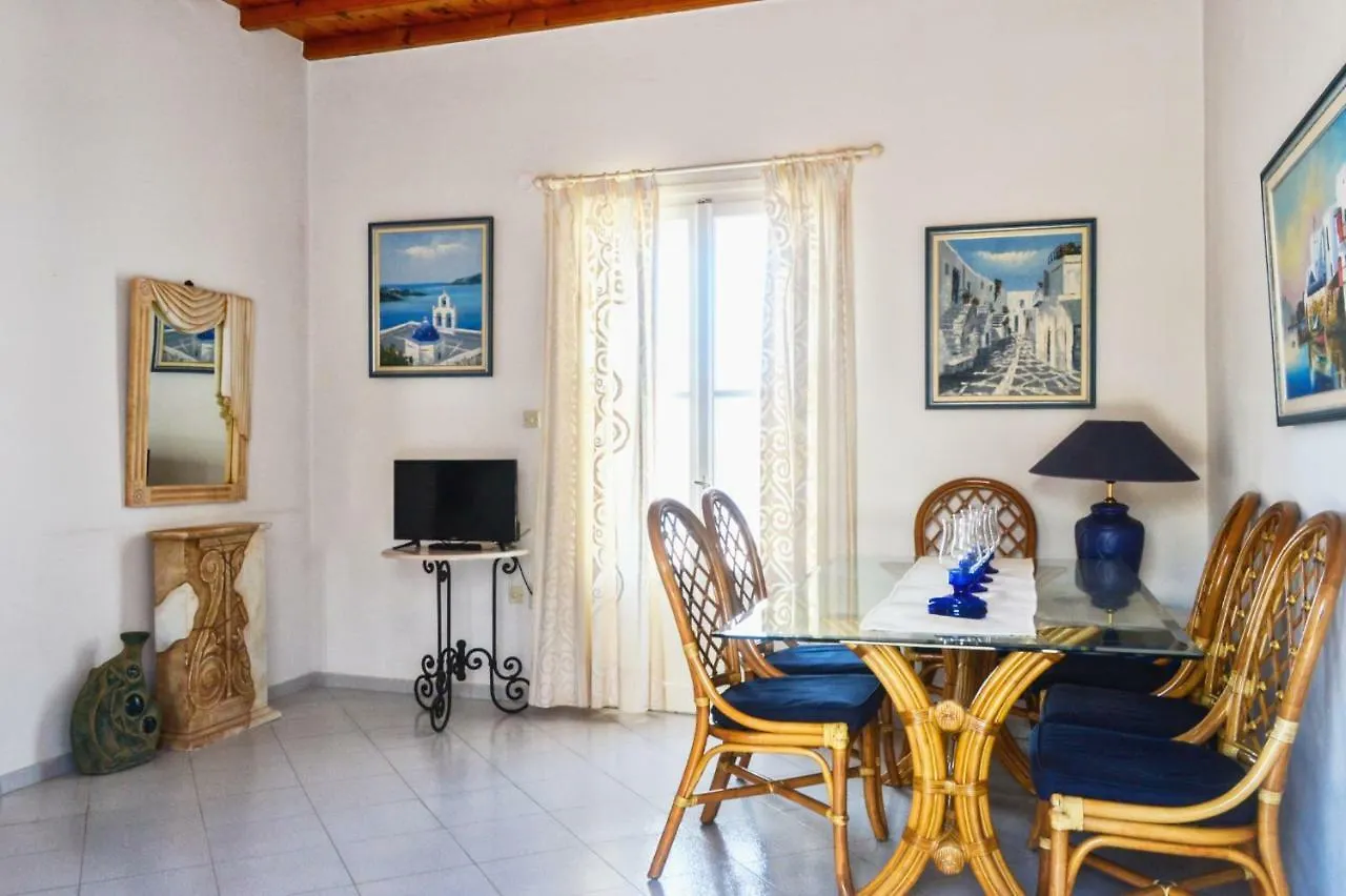 אורנוס Complex Of Cycladic Traditional Houses In Mykonos יוון